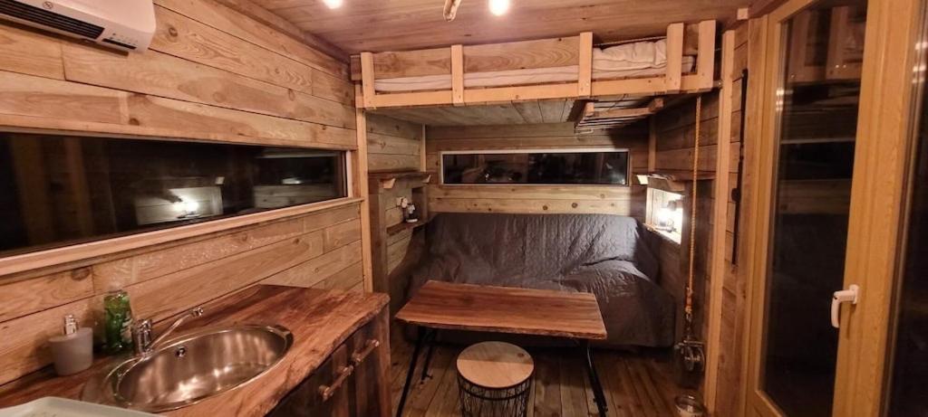Digny Tiny Houseゲストハウス エクステリア 写真