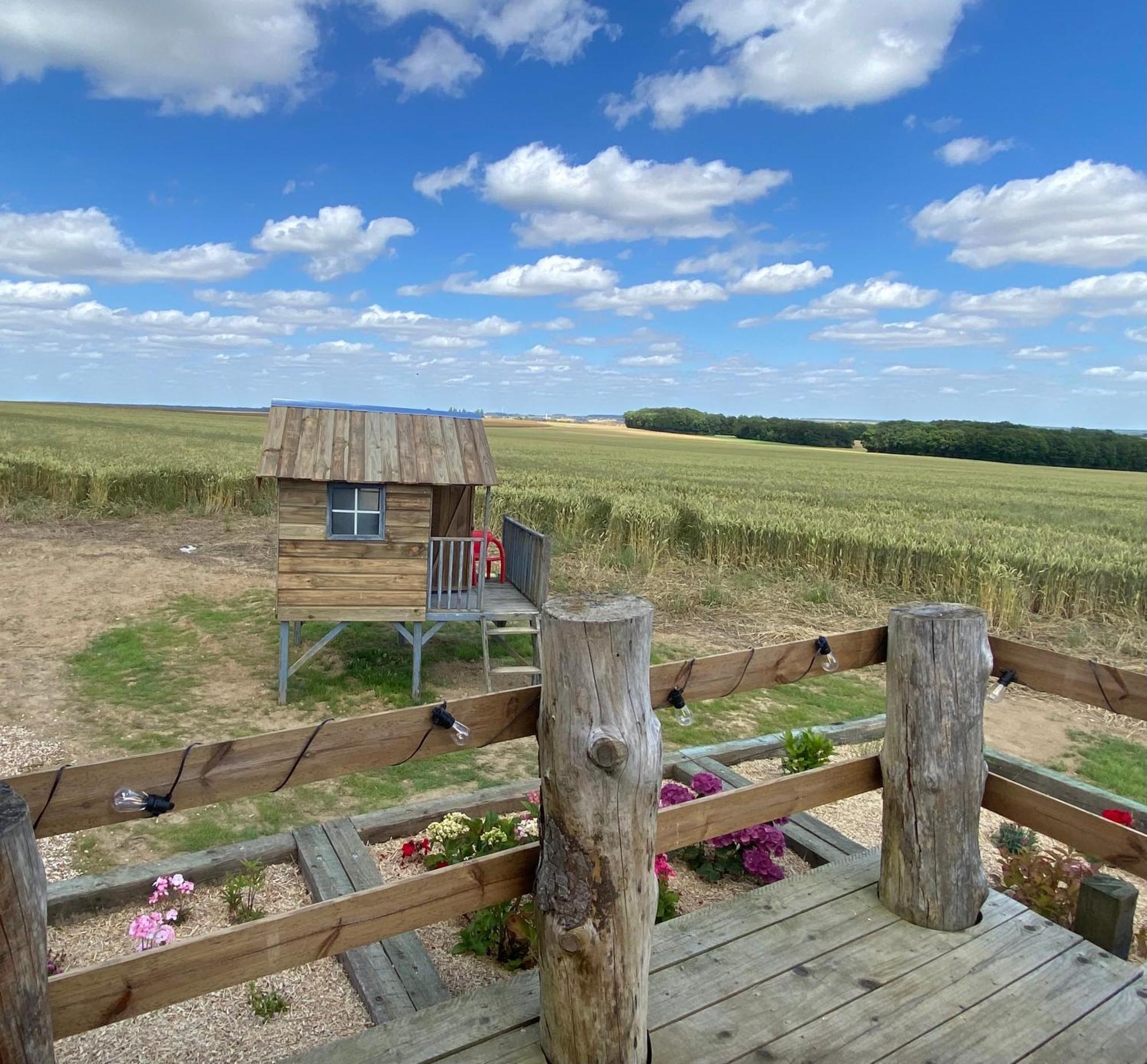 Digny Tiny Houseゲストハウス エクステリア 写真